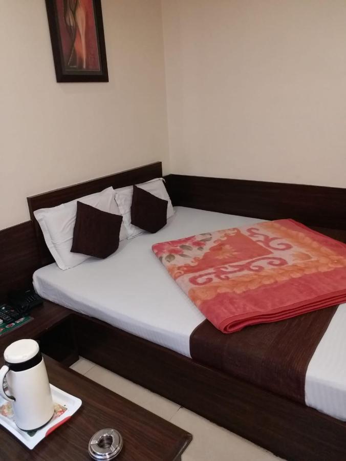 Hotel Abhinandan Inn Džajpur Exteriér fotografie