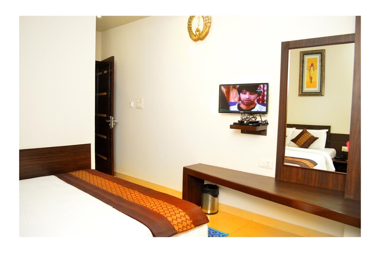 Hotel Abhinandan Inn Džajpur Exteriér fotografie
