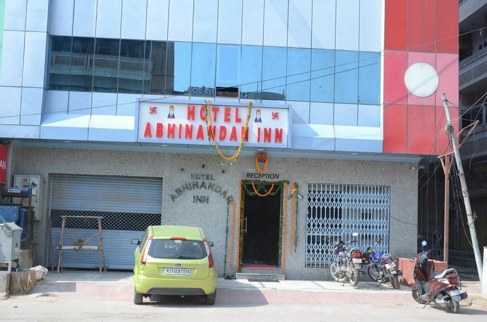 Hotel Abhinandan Inn Džajpur Exteriér fotografie